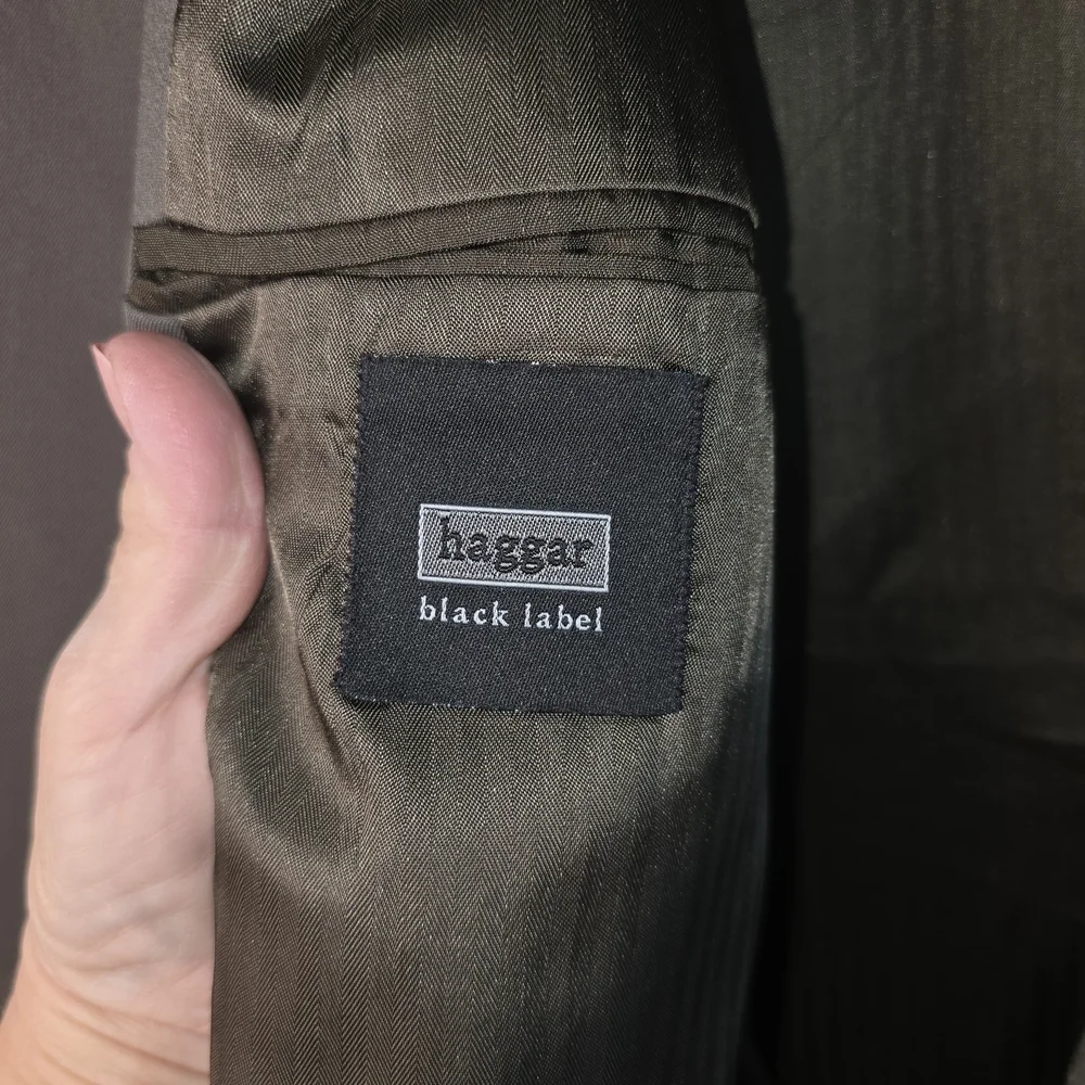 HAGGAR BLACK LABEL upgrade your